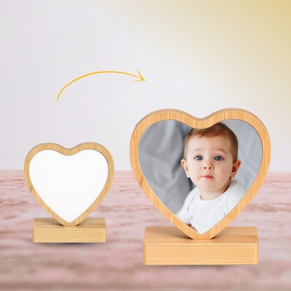Moldura Bambu Coração personalizada 11,5x12cm